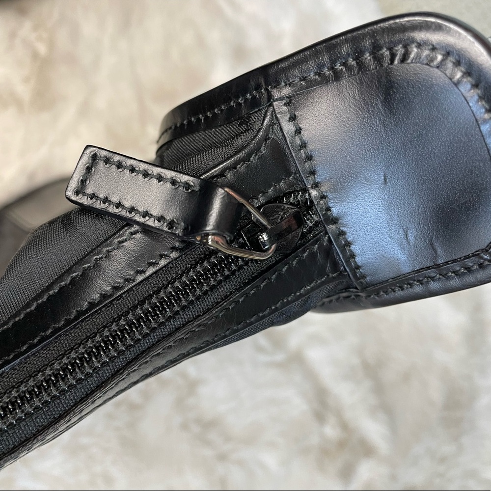 Gucci Black Monogram Hobo Adjustable Shoulder Bag - image 4